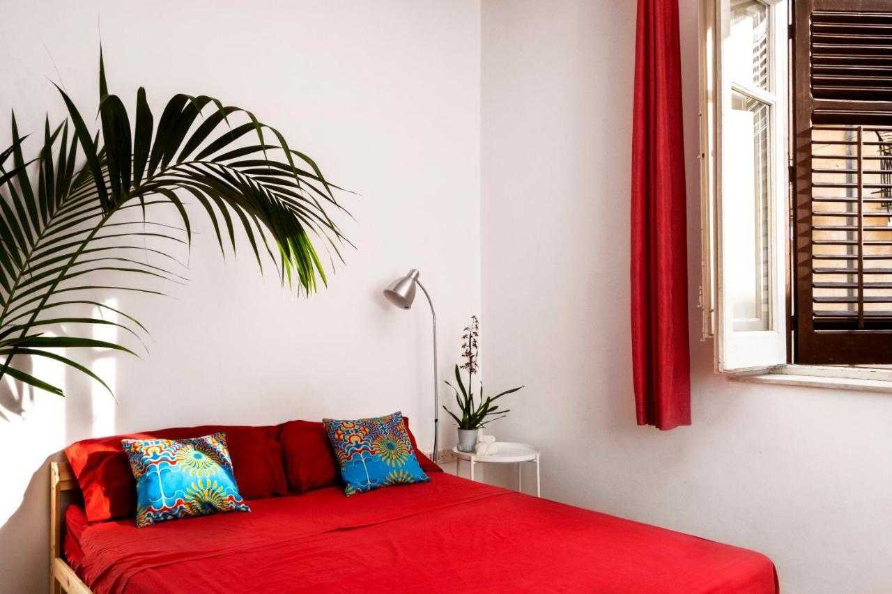 パレルモ 13 Open House Bed & Breakfast エクステリア 写真